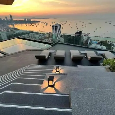 Edge Central Pattaya Seaview Residence With Infinity Pool Exterior photo