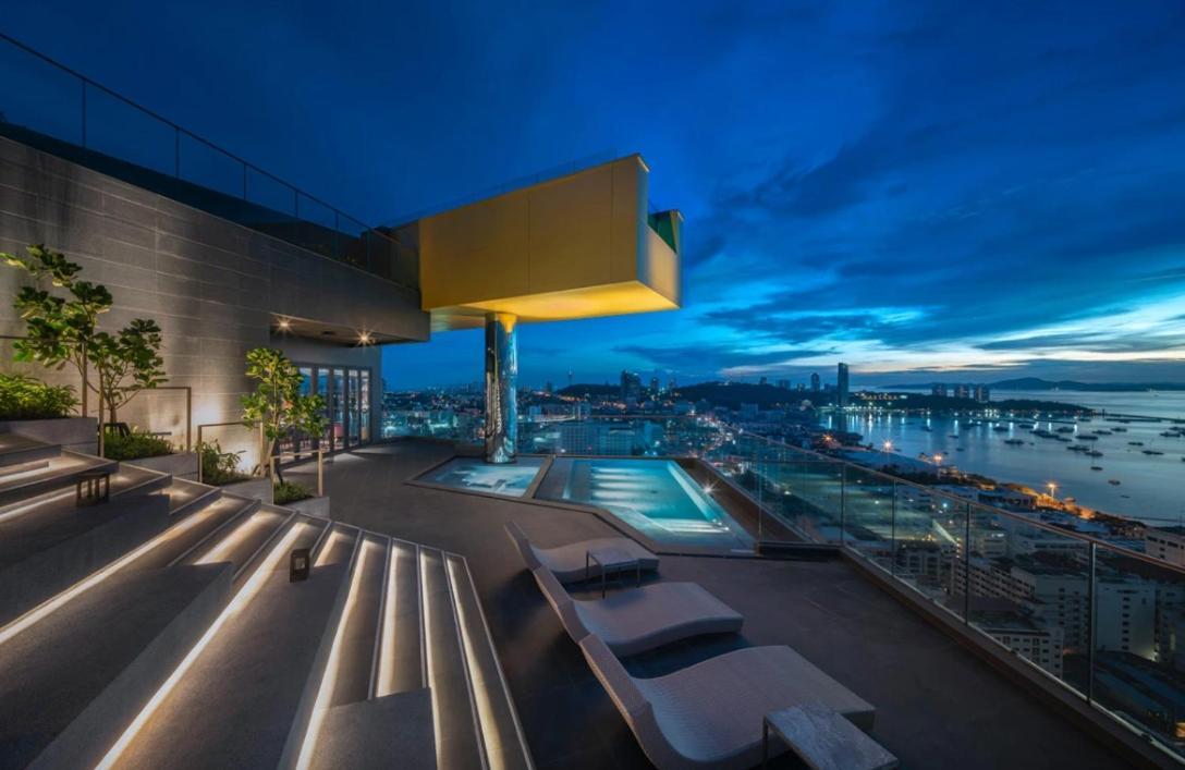 Edge Seaview With Infinity Pool อพาร์ทเม้น Pattaya